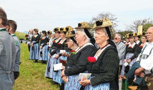 Zum 111-jährigen Bestehen versammelten sich die Mitglieder des Vereins zu einer Andacht.Foto Rehberg