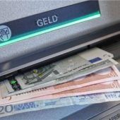 Eine Betrügerin wird selbst betrogen