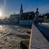 Hochwasserlage bleibt weiterhin angespannt