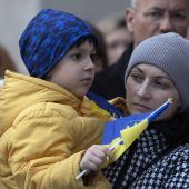 Lebenszufriedenheit der Ukrainer in Deutschland steigt