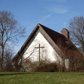 Riss durch den Kirchenboden