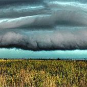 Spektakulärer Einsatz der Hagelflieger: Superzelle flutet das Herbstfest Rosenheim