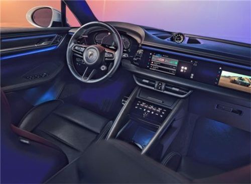 Beim elektrischen Macan sind die Anzeigen in der Instrumentierung frei konfigurierbar.