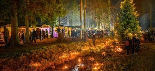 Besonders schöne weihnachtliche Stimmung herrscht beim Waldadvent in Bad Feilnbach. Fotos Chiemsee Alpenland
