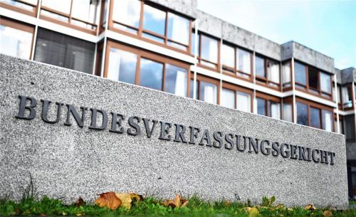 Das Bundesverfassungsgericht hat die Verwendung von Corona-Krediten für Klimaprojekte als verfassungswidrig bewertet. Die Folge: Die Regierung steht vor einem 60-Milliarden-Loch im Haushalt. Foto dpa