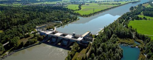Das Innlaufkraftwerk Oberaudorf-Ebbs versorgt 73000 Haushalte mit grünem Strom aus Wasserkraft.Foto Verbund