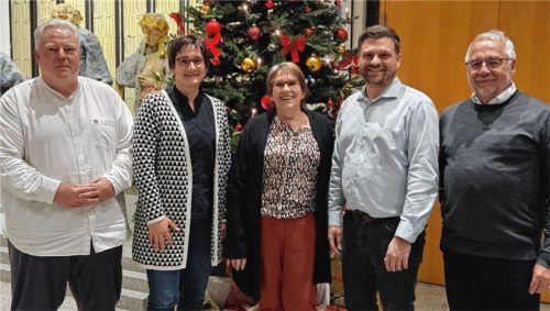Der aktuelle Vorstand des Vereins nach den Wahlen (von links): Alexander Wiedemann, Carola Nick, Irmgard Oppenrieder, Sebastian Kurz und Jochen Faßhauer.Foto Kurz