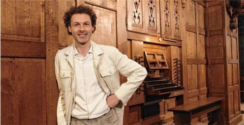 Der Organist Loïc Georgeault bietet ein kontrastreiches Programm.Foto re