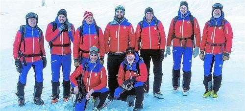 Die Ehrenamtlichen der Lawinenkommission Aschau im Chiemgau kümmern sich um die Sicherheit auf den Pisten an der Kampenwand. Foto Gemeinde Aschau