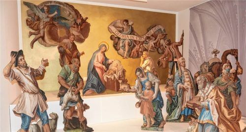 Die „Große Rosenheimer Bretterkrippe“ aus dem 18. Jahrhundert ist noch bis 3. Februar im Holztechnischen Museum Rosenheim zu sehen. Fotos Frick