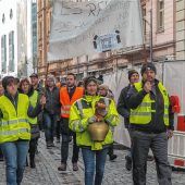„Jetzt ist Schluss!“ Landwirte protestieren mit Gummistiefeln