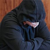 Kinderschänder muss in Haft