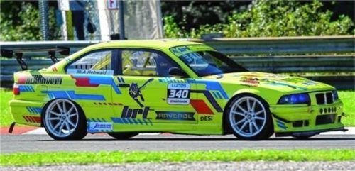 RGR-Rundstrecken-Pilot Andreas Rehwald auf BMW M3 E36 sahnte bei der Siegerehrung ab.