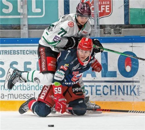 Stürmer Bastian Eckl fällt vorerst aus.Foto Mario Wiedel