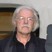 Anna Maria Sturm kündigt Album an Pariser Museen verzeichnen Rekord Scharfrichterhaus: Gründer gestorben