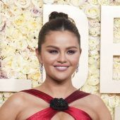 Selena Gomez spielt Linda Ronstadt Margot Robbie macht eine Schauspielpause