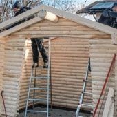Bushäuschen aufgestellt