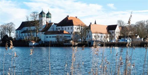 Das Kloster Seeon wird vom 6. bis 8. Januar wieder Veranstaltungsort für die Winterklausur der CSU-Landesgruppe. Fotos dpa