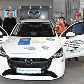 Mazda fährt nach Kiefersfelden