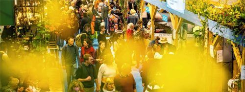 Die Bayernhalle war bei der „Grünen Woche“ in Berlin stets gleichermaßen Festzelt wie Messehalle. Heuer ist die Stimmung angespannt. Foto dpa