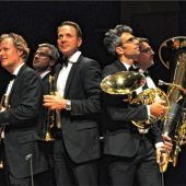 Brassmatiker geben Benefizkonzert