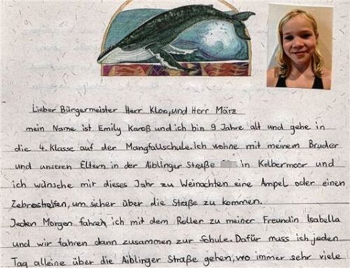 Emily Karoß hat sich zu Hause hingesetzt und einen Brief an Kolbermoors Bürgermeister Peter Kloo und Rosenheims Oberbürgermeister Andreas März verfasst. Foto re