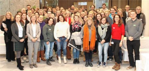 Fachpersonal aus der Jugendhilfe und dem Gesundheitswesen kam zum Fachtag „Psychische Gesundheit von Kindern und Jugendlichen“ zusammen. Foto Landratsamt Rosenheim