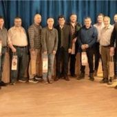 Gruber Landtechnik KG ehrt Mitarbeiter
