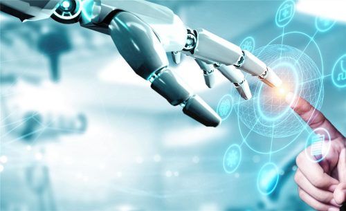 In Bereichen mit hohem Automatisierungspotenzial gibt es viele Einsatzbereiche für die Künstliche Intelligenz. In anderen Bereichen hingegen kann sie noch nicht mithalten: überall dort, wo es soziale, zwischenmenschliche und kommunkative Fähigkeiten braucht. Foto Have a nice day - stock.adobe.c