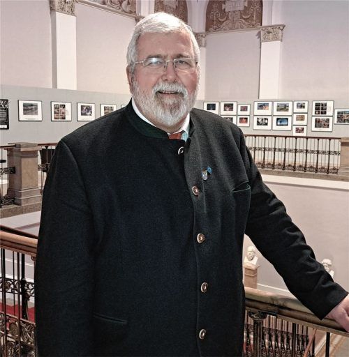 Neu im Landtag: Sebastian Friesinger (CSU) aus Albaching im Treppenhaus des Maximilianeums. Foto  Weiser