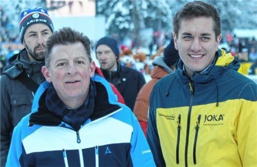 US-Generalkonsul Timothy Liston (links, mit Bürgermeister Justus Pfeifer) war beim Staffelrennen der Männer.Foto rse