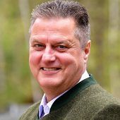 Staatsforsten-Chef Neumeyer: „Zehn Anlagen waren vielen Bürgern einfach zu viel“