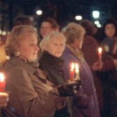 Lichterkette wird zum Lichtermeer