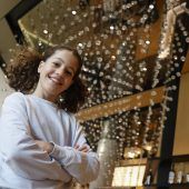 Der kleine Star am roten Teppich