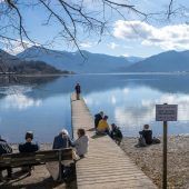 Ruhe am See, Chaos auf den Straßen