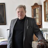 Männer schlagen Opfer mit Spaten Florian Besold mit 74 Jahren verstorben Neuschwanstein: Mordprozess startet Leiche in Kanal gefunden