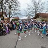 Buntes Faschingstreiben am Kolbermoorer Siedlerplatz