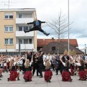 Faschingsverein Mangfalltal am Rosenmontag zu Besuch am Kolbermoorer Rathaus