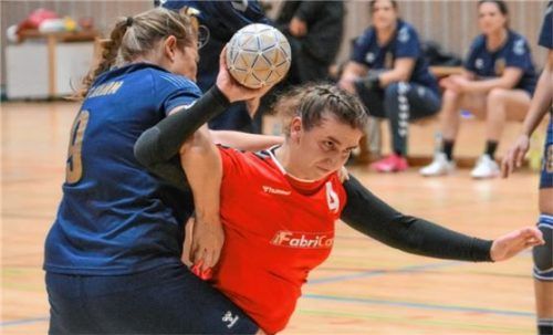 Bruckmühls Nadine Zillmann (rot) war in Ismaning viermal erfolgreich. Foto Fischer