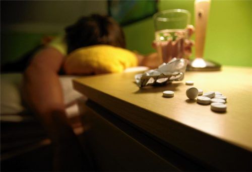 Corona, Ukraine-Krieg, Inflation: Gerade Jugendliche wissen oft noch nicht, wie sie mit den negativen Weltnachrichten umgehen sollen. Manche greifen zu starken Drogen, um Sorgen und Zukunftsängste zu vergessen. Foto dpa