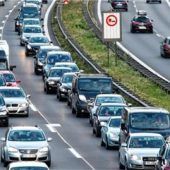 Regierung genehmigt Ausbau der A8