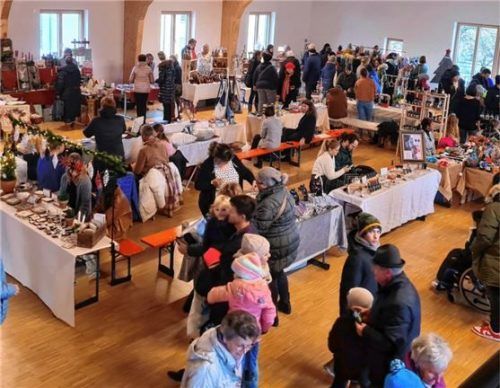 Ein großer Erfolg war der Weihnachtsmarkt, den der Ramerberger Frauen e. V. organisierte.