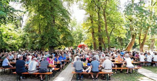 Gut besucht und ein voller Erfolg war das Schlossparkfest. Fotos Sutherland