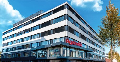 Kontinuierliches Wachstum, unternehmerischer Weitblick, finanzielle und rechtliche Unabhängigkeit zeichnen das Rosenheimer Unternehmen Agenda aus. Die Sanierung des Firmensitzes in der Oberaustraße ist ein klares Bekenntnis zum Standort Rosenheim.