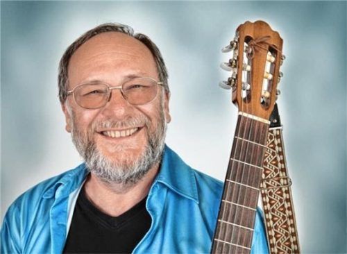 „Legitimer Nachfolger von Fredl Fesl“ wird er genannt: der Künstler Horst Eberl. Foto Franke