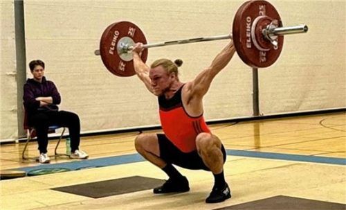 Matthias Wiesener riss 90 Kilogramm.Foto re