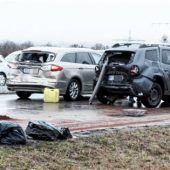 40000 Euro Sachschaden nach Verkehrsunfall auf der B15