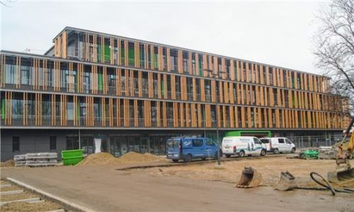 Noch sieht es an der St.-Georg-Schule nach Baustelle aus. Bis zum Frühjahr wird sich das ändern.
