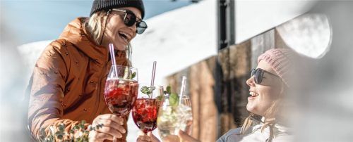 Perfekte Pistenbedingungen, tolles Rahmenprogramm, exklusive Angebote: der Skicircus Saalbach Hinterglemm Leogang Fieberbrunn ist ein echtes Paradies für Wintersportler und Wintersportlerinnen. Foto saalbach.com, Christoph Johann