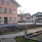 Dorfplatz: Neugestaltung beginnt